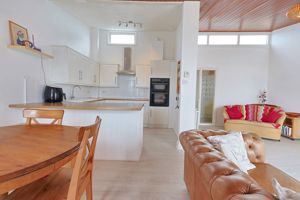 Photo 12- click for photo gallery